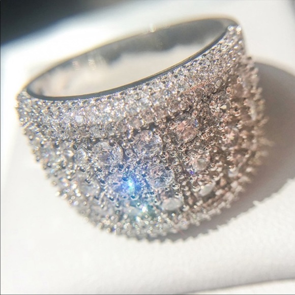 925 Silver Beautiful Diamond Band Ring - Picture 5 of 9